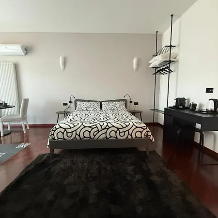 Panta Rei Di Charme E Guest house Taranto